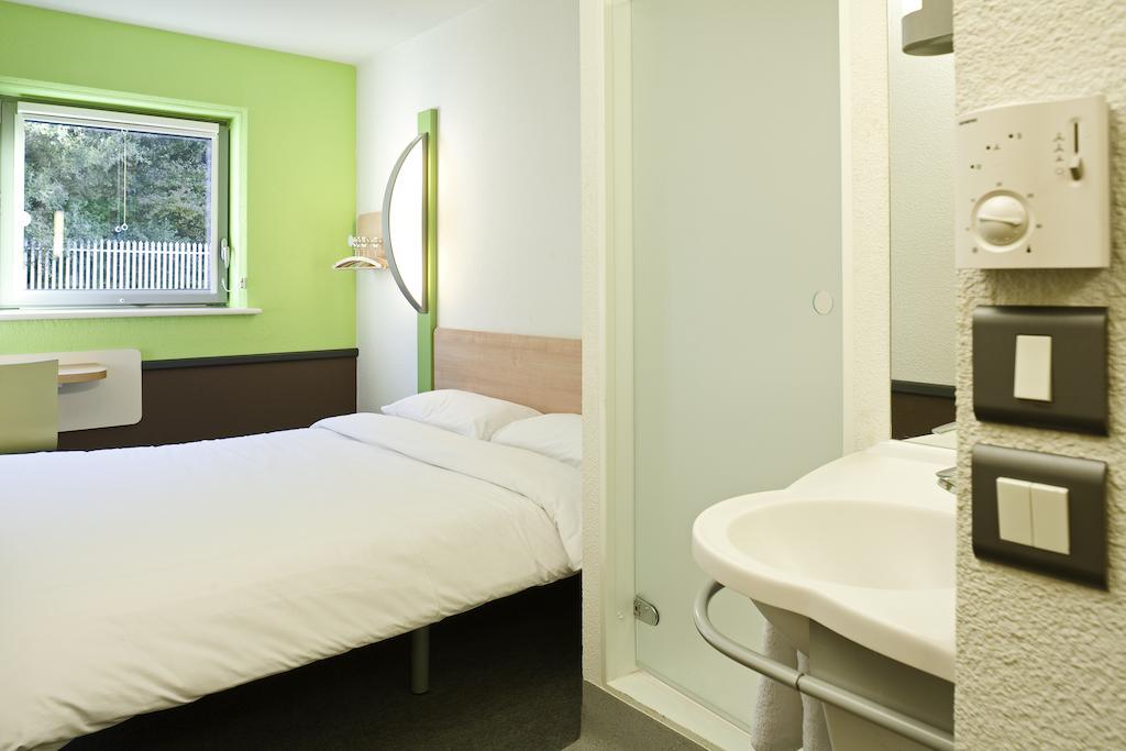 Ibis Budget Bradford Μπράντφορντ Δωμάτιο φωτογραφία
